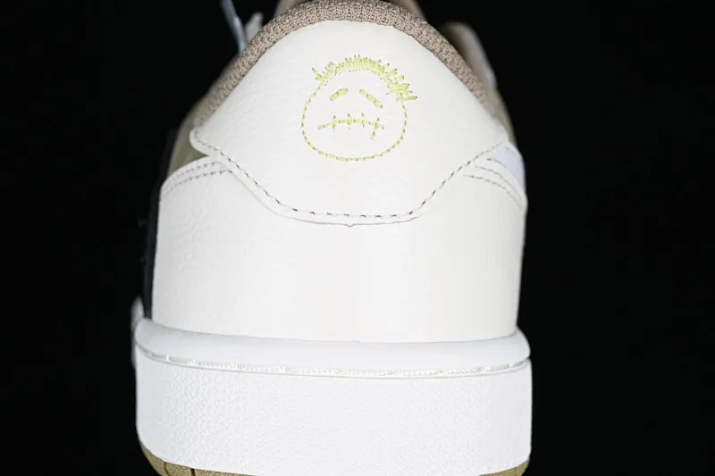 All Categories Air Jordan Jordan Series Basketball Shoes Air Jordan 1 Low LW Version Travis Scott x Air Jordan 1 Low G NRC AJ1 Joe 1 Joint Undercut FZ3124-200